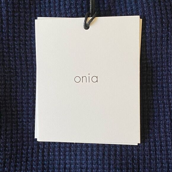 Onia Waffle Navy Cashmere Boxset Long Sleeve Sweater & Beanie XL New in Box NWT - Picture 8 of 13